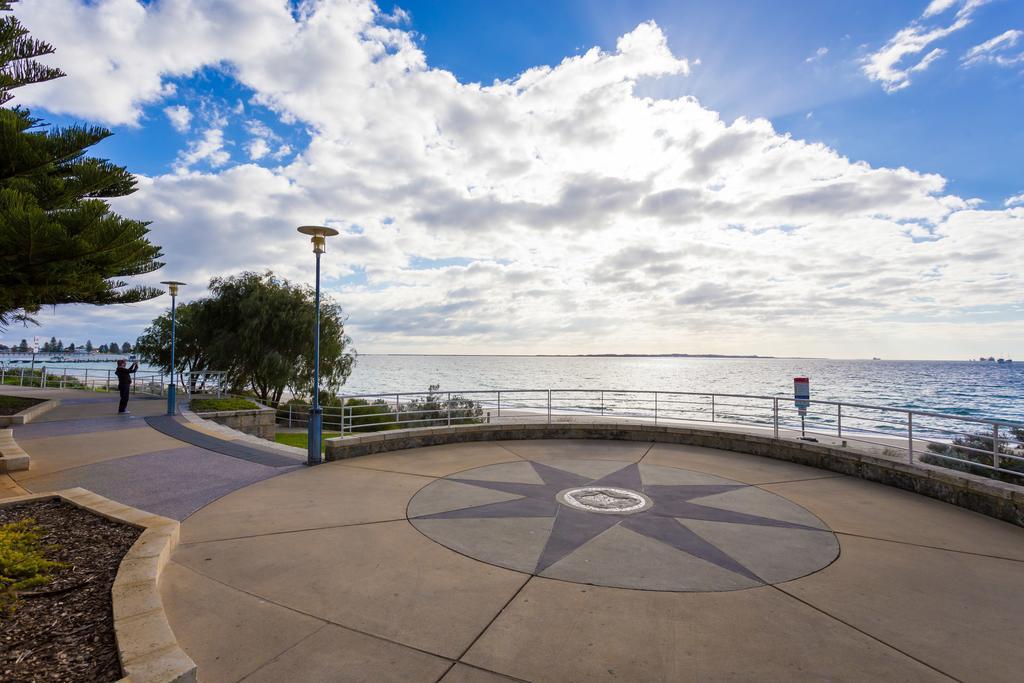 Nautilus By Rockingham Apartments Exterior photo