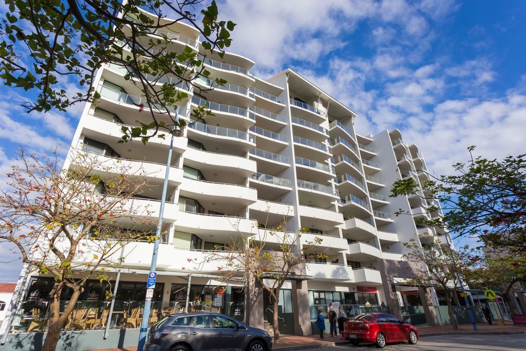 Nautilus By Rockingham Apartments Exterior photo